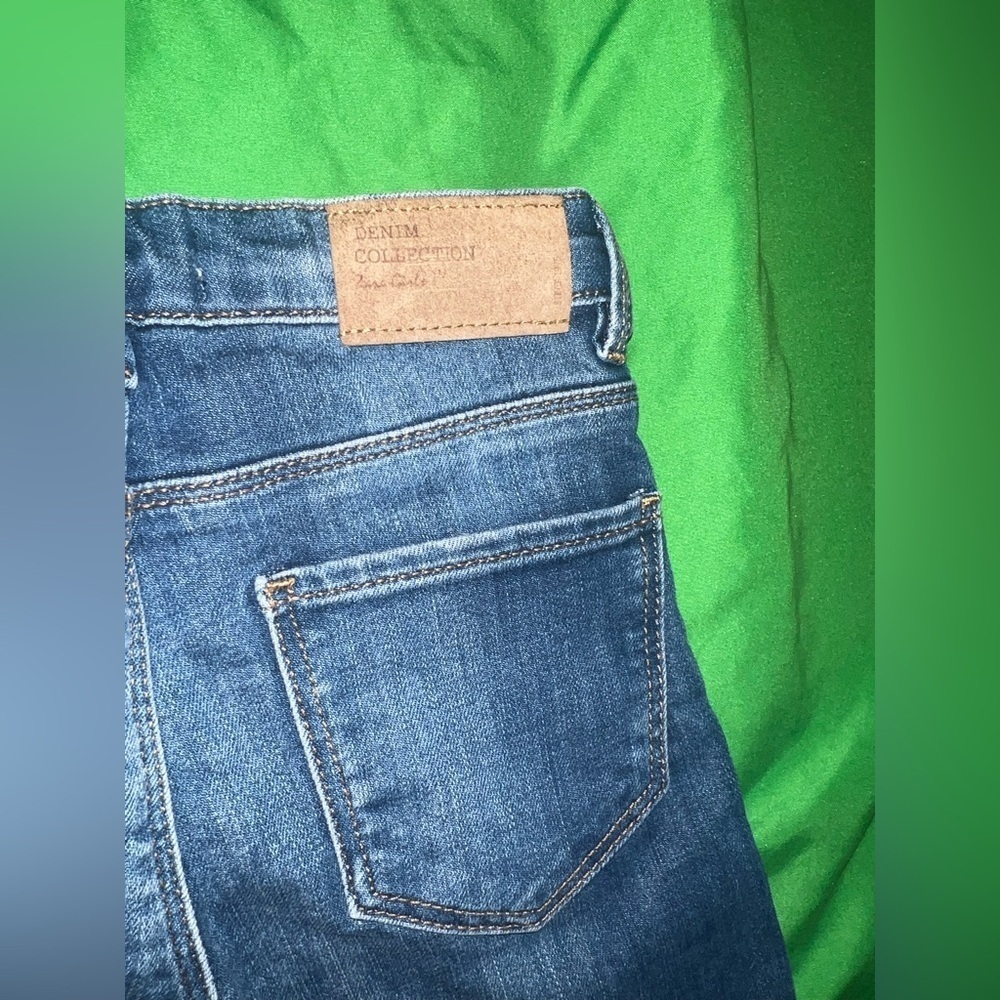 Zara/ Gap Girls Blue Jeans and Hoodie Bundle - Picture 9 of 12